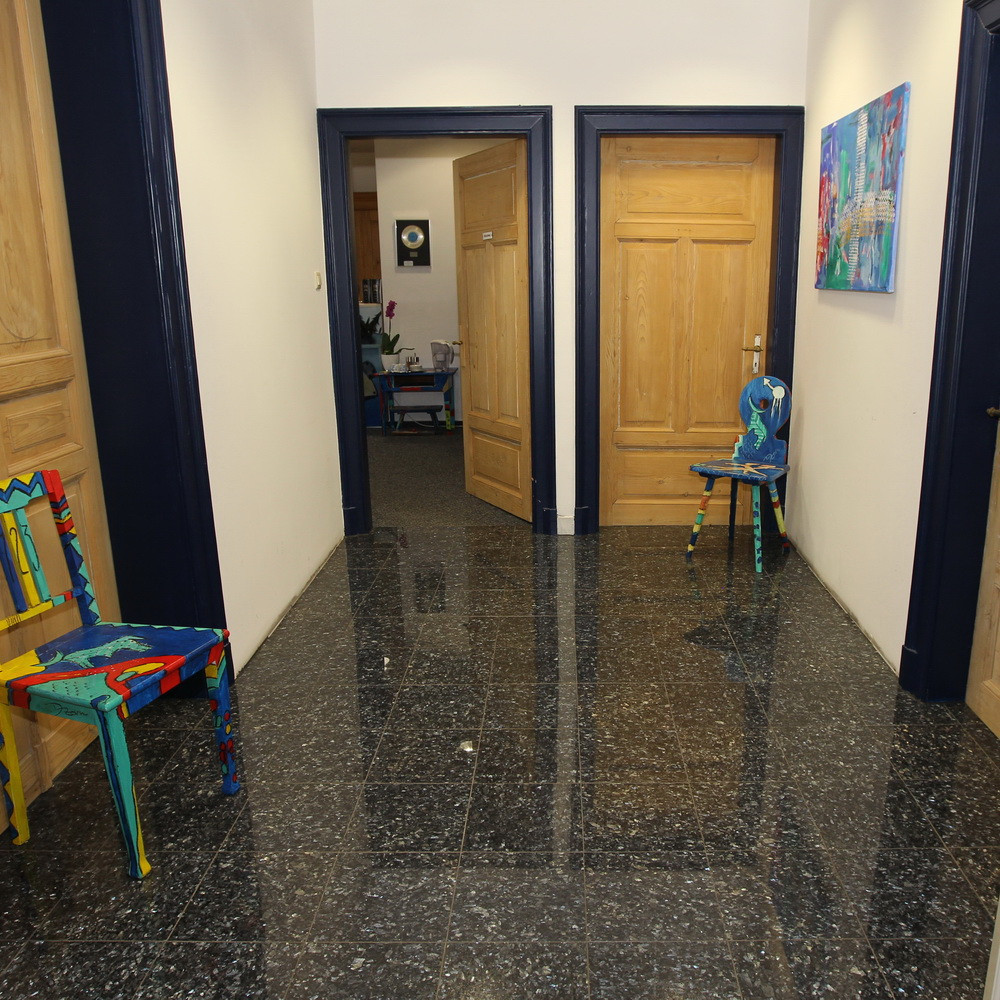 2_Kristin Endres Eingang Praxis